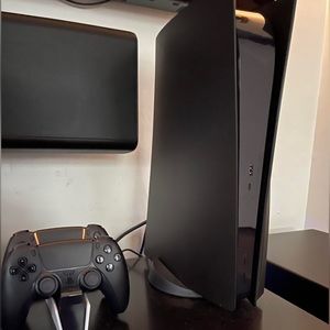Ps5 with 2 controllers